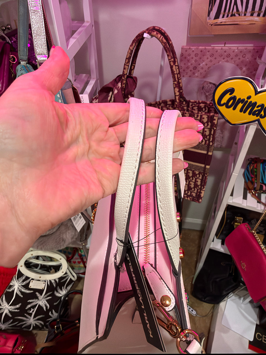 Karl Lagerfeld 🩷💚♥️heart purse