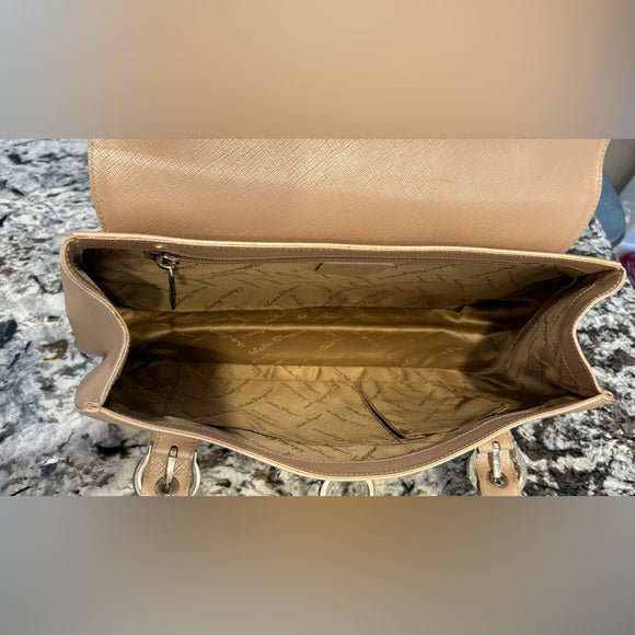 Vintage Salvatore Ferragamo Gancini Handbag Leather pink champagne.