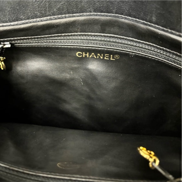 Chanel Black lambskin Leather Tote Bag